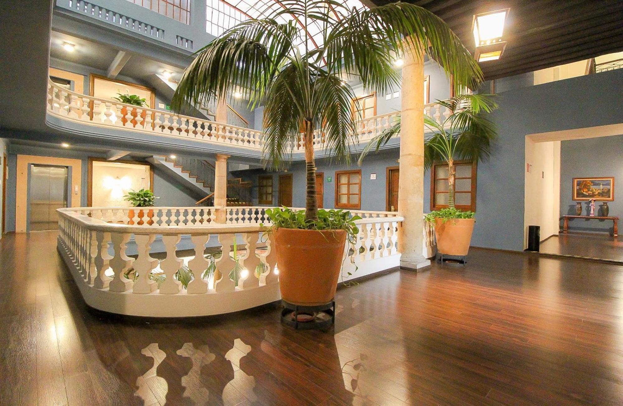Hotel Casino Morelia Dış mekan fotoğraf